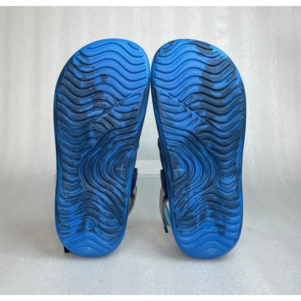 Rugged Shark Adventure Trail Blue Sandals Floatable Washable Boys Size 3 NEW